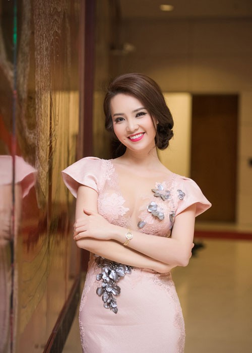 Con gai nghe si Xuan Hinh xinh dep den co vu bo-Hinh-12